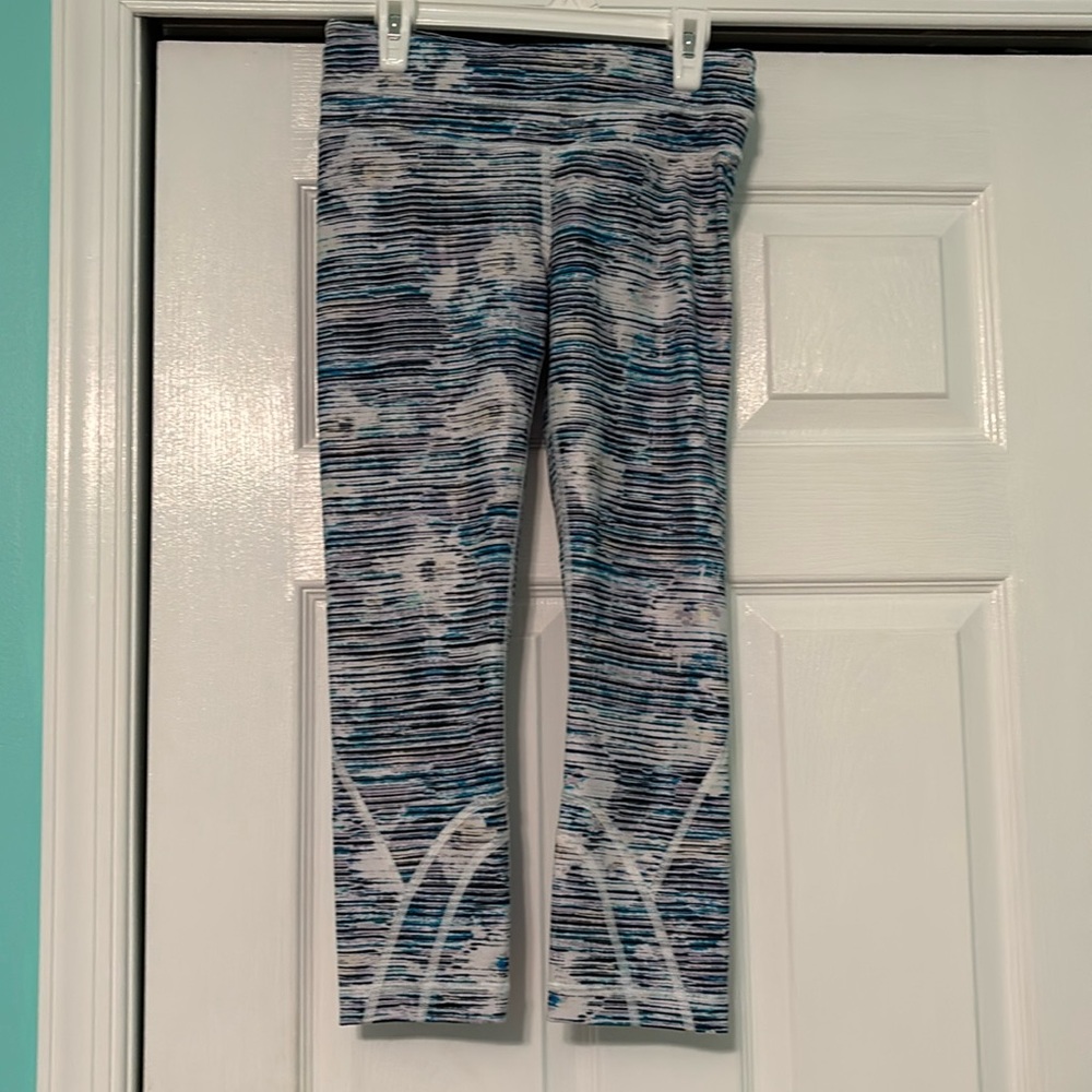 womens athletic leggings